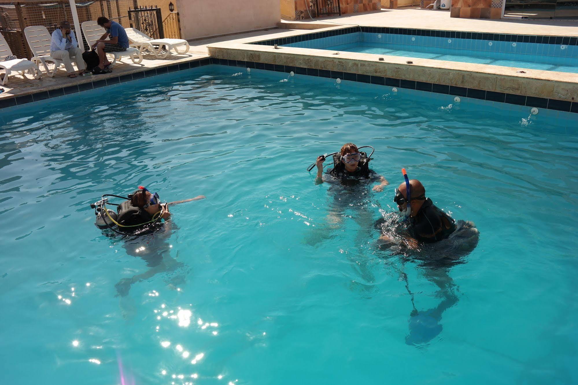 Arab Divers Dive Center&Bed&Breakfast Akaba Exterior foto